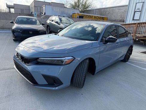 Used 2022 Honda Civic Sport image 5