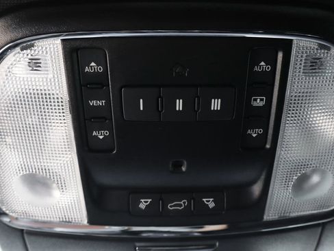 Used 2021 Jeep Grand Cherokee Limited w/ Quick Order Package 28K 80th image 23