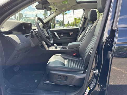 Certified 2025 Land Rover Discovery Sport S AWD/4WD image 4