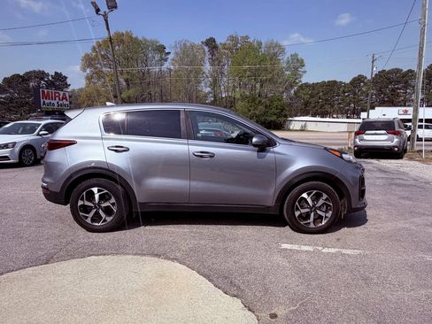 Used 2020 Kia Sportage LX FWD image 8