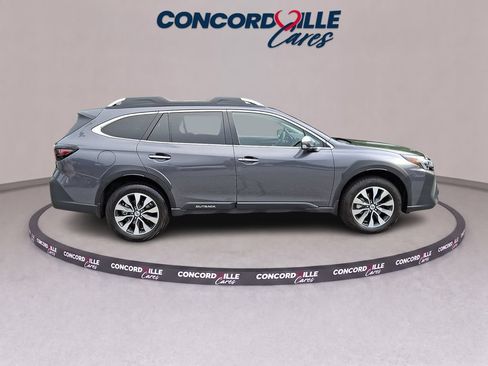Certified 2025 Subaru Outback Touring XT AWD/4WD image 8