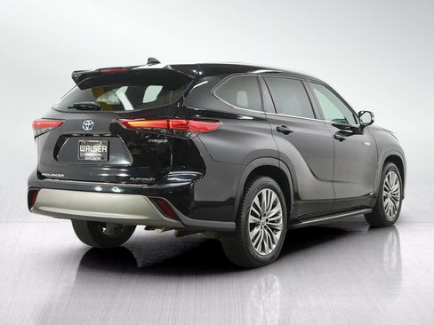 Used 2021 Toyota Highlander Platinum AWD/4WD image 5