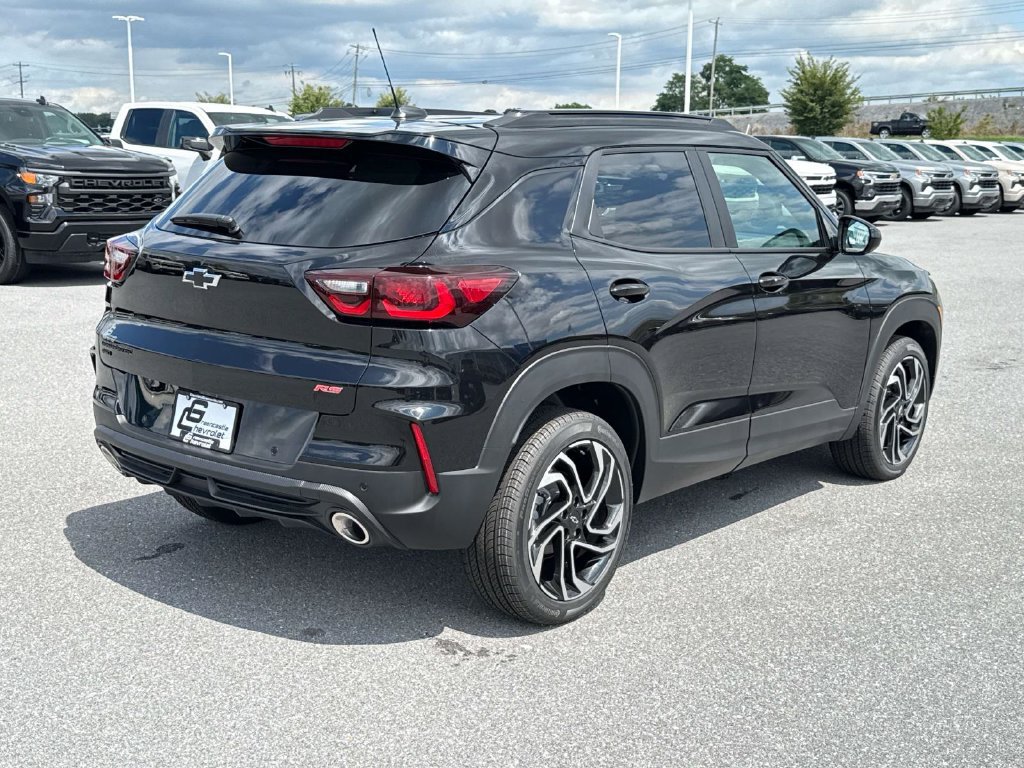 New 2026 Chevrolet TrailBlazer RS w/ Convenience Package AWD/4WD image 13