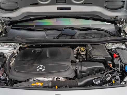 Used 2019 Mercedes-Benz GLA 250 image 21