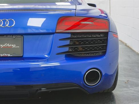 Used 2015 Audi R8 V8 AWD/4WD image 23
