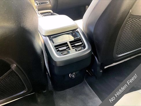 Used 2020 Volvo XC90 T5 R-Design AWD/4WD image 27