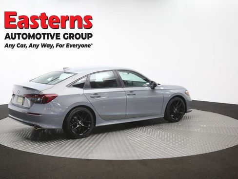 Used 2025 Honda Civic Sport image 41