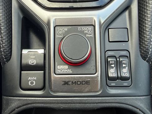 Used 2023 Subaru Forester Touring AWD/4WD image 32