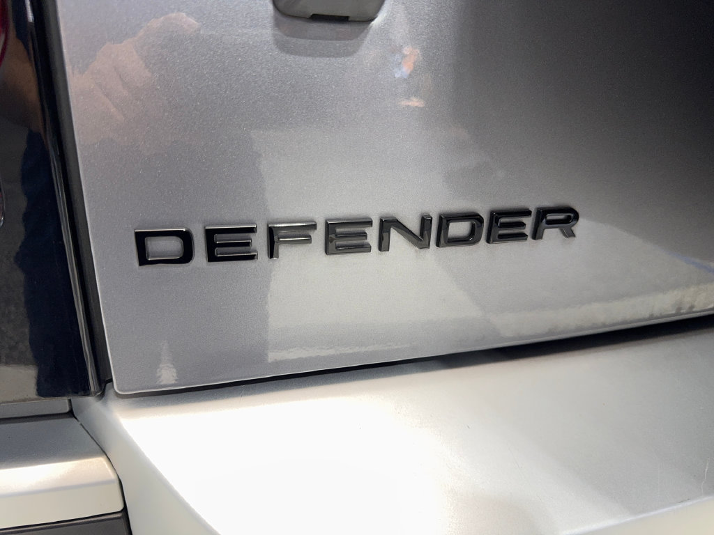 Used 2024 Land Rover Defender 110 S AWD/4WD image 22