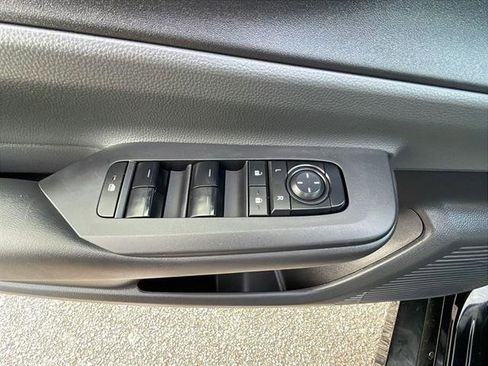 Used 2024 Toyota Prius LE image 14