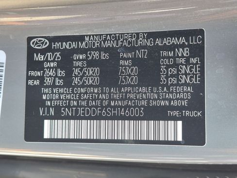 Certified 2025 Hyundai Santa Cruz Limited AWD/4WD image 36