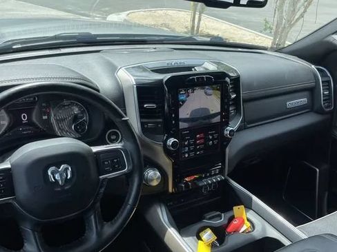 Used 2019 RAM 2500 Laramie w/ Night Edition AWD/4WD image 22