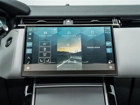 New 2026 Land Rover Range Rover Velar S image 30