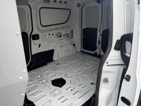 Used 2021 RAM ProMaster City Tradesman FWD image 17