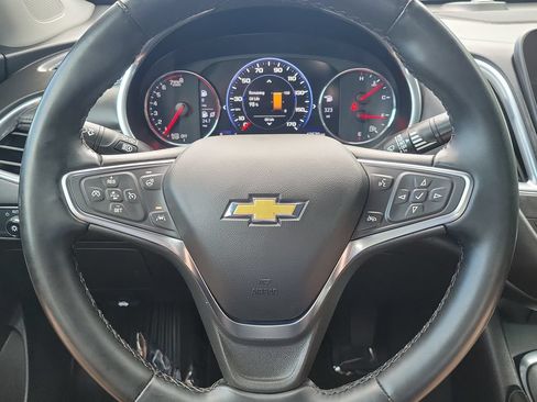Used 2024 Chevrolet Malibu LT FWD image 24