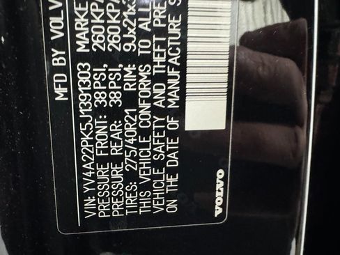 Used 2018 Volvo XC90 T6 Momentum w/ Convenience Package image 35