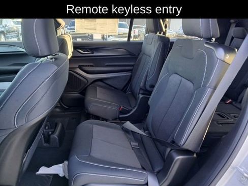 New 2025 Jeep Grand Cherokee L Laredo w/ Luxury Tech Group I image 13