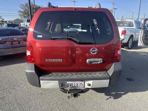 Used 2015 Nissan Xterra S w/ Value Package RWD image 4