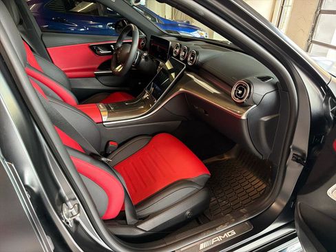 Used 2024 Mercedes-Benz C 43 AMG 4MATIC Sedan image 19