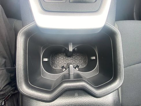 Used 2024 Toyota RAV4 LE AWD/4WD image 24