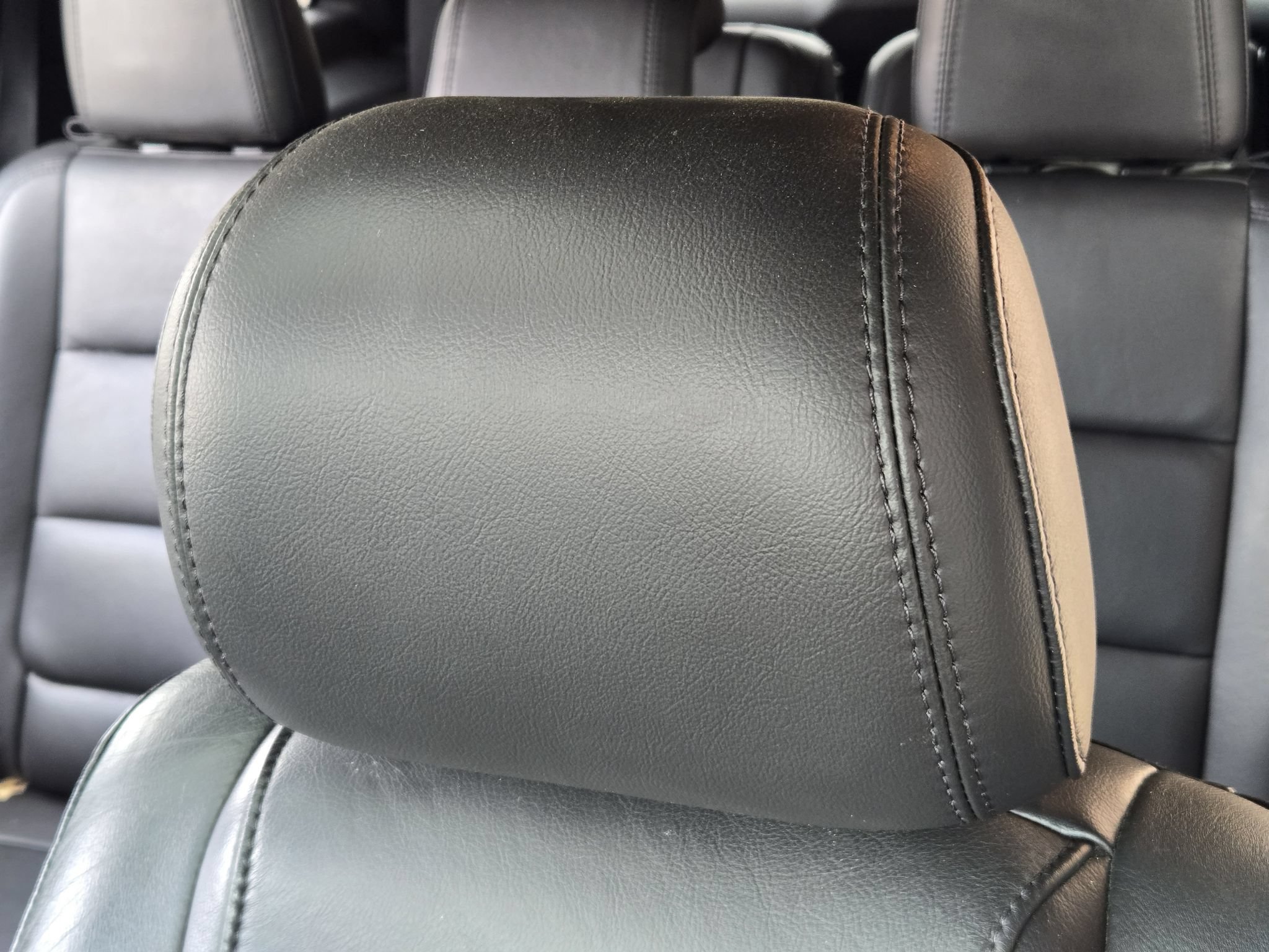 Used 2015 Ford Explorer Limited FWD image 23