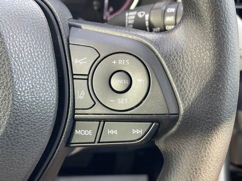 Used 2024 Toyota RAV4 XLE w/ Convenience Package image 6