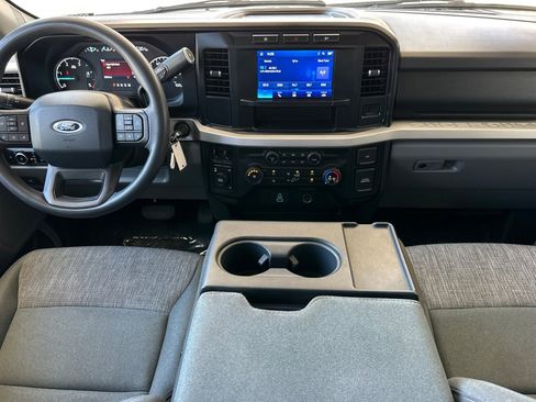 Used 2024 Ford F350 XLT image 6
