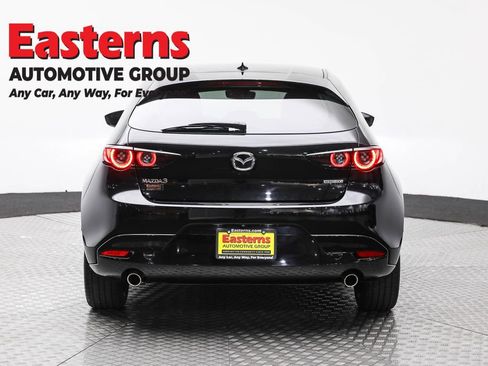 Used 2021 MAZDA MAZDA3 s image 6