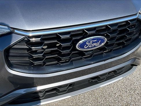 Used 2024 Ford Escape ST-Line w/ Tech Pack #1 AWD/4WD image 31