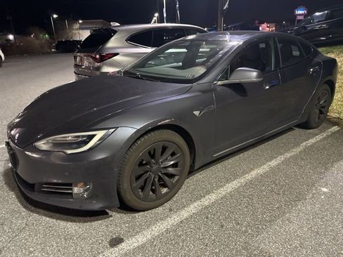 Used 2018 Tesla Model S 75D image 4