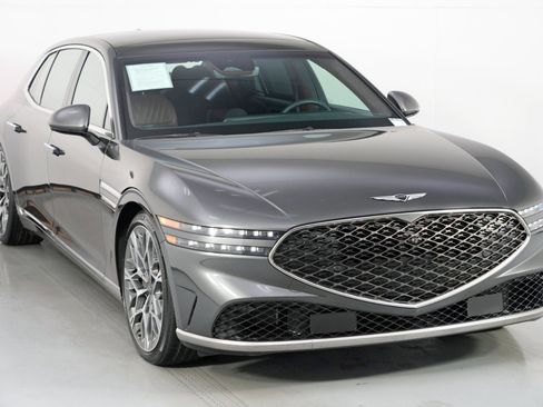 Used 2023 Genesis G90 3.5T AWD/4WD image 70