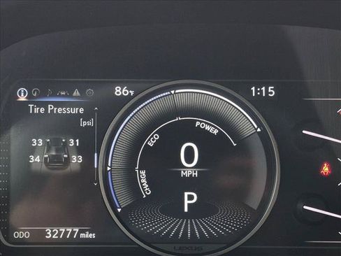 Used 2024 Lexus UX 250h FWD image 6