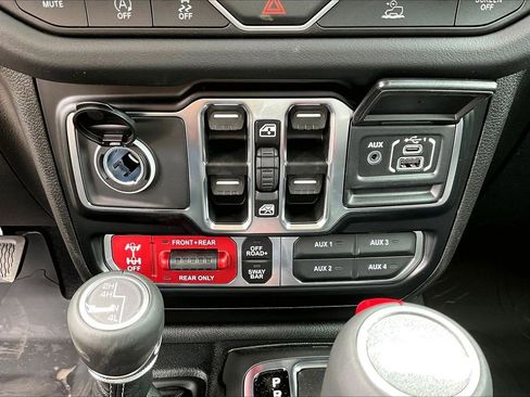 New 2026 Jeep Wrangler Unlimited Rubicon AWD/4WD image 15