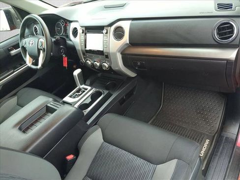 Used 2015 Toyota Tundra SR5 w/ SR5 Upgrade Package image 21