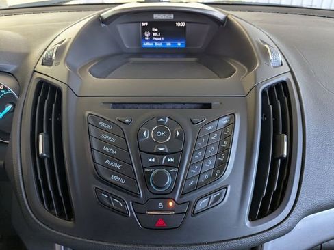 Used 2016 Ford Escape SE AWD/4WD image 16