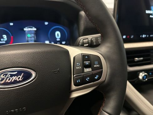 New 2026 Ford Explorer Active AWD/4WD image 35