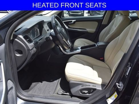 Used 2016 Volvo V60 T5 Premier FWD image 4