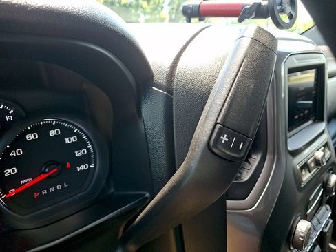 Used 2022 Chevrolet Silverado 1500 Custom Trail Boss AWD/4WD image 14
