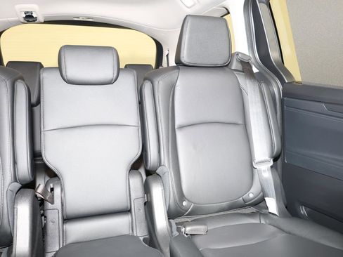 Used 2026 Honda Odyssey EX-L image 14