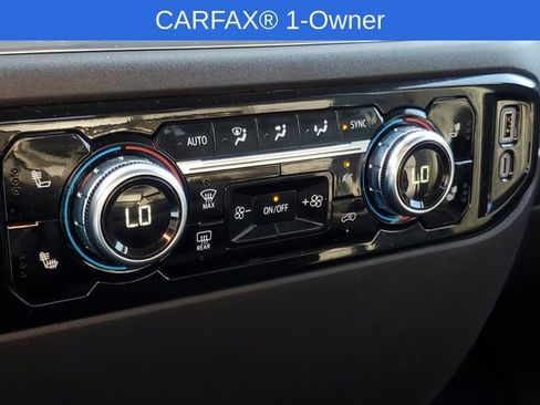 Used 2025 GMC Sierra 1500 SLT image 24