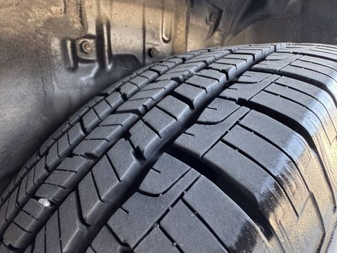 Used 2011 Honda CR-V EX image 8