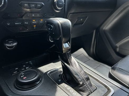 Used 2019 Ford Ranger Lariat w/ Equipment Group 501A Mid AWD/4WD image 42