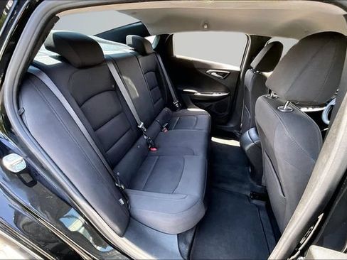 Used 2021 Chevrolet Malibu LS w/ LPO, Convenience Package 2 FWD image 22