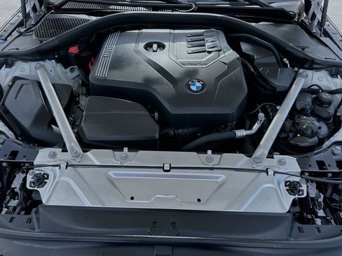 Used 2024 BMW 430i Convertible w/ M Sport Package RWD image 32