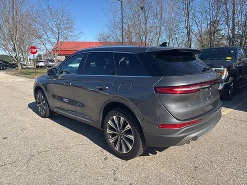 Used 2022 Lincoln Corsair Reserve w/ Equipment Group 201A AWD/4WD image 6