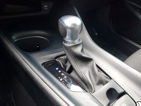 Certified 2021 Toyota C-HR LE image 21