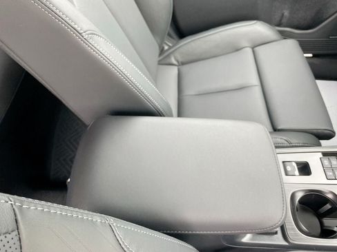 New 2026 Subaru Outback Touring XT AWD/4WD image 33