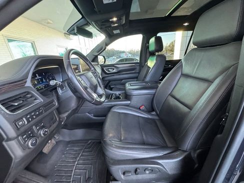 Used 2022 Chevrolet Tahoe Z71 image 13