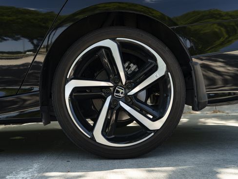 Certified 2022 Honda Accord Sport image 15