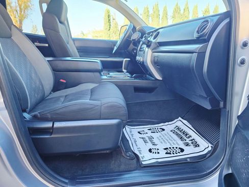 Used 2017 Toyota Tundra SR5 w/ SR5 Upgrade Package image 30